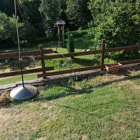 Di Montagna シャレー San Giuliano